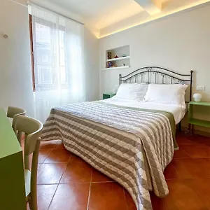 San Francesco 2*, Siena Italy